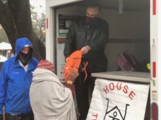 HUGSS 2021 – 350 backpacks with winter gear distributed to those experiencing homelessness